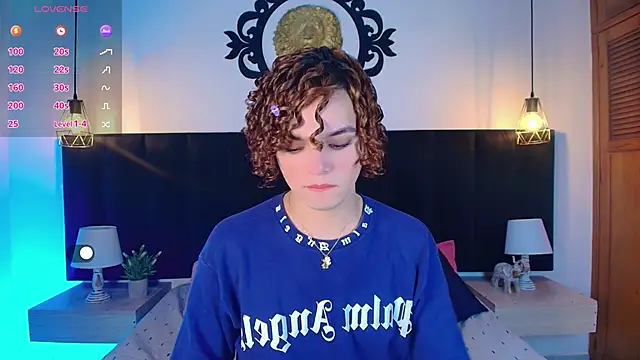 Skyee angel online show from 24, 3, 2026