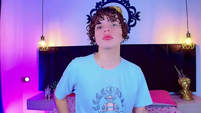 Skyee angel online show from 11, 1, 2026