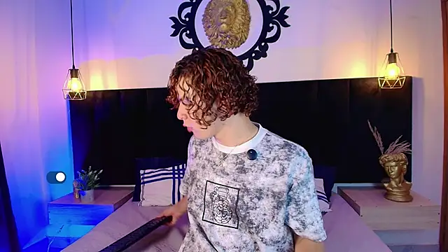 Skyee angel online show from 3, 3, 2026