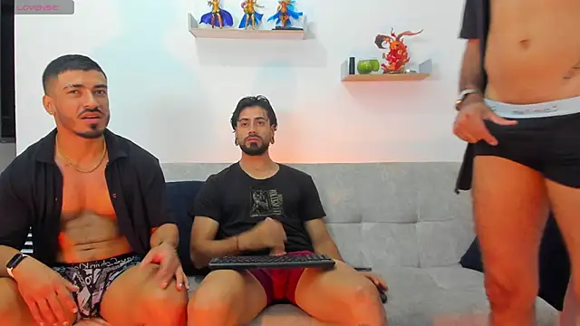 heteros curious online show from 24, 4, 2026