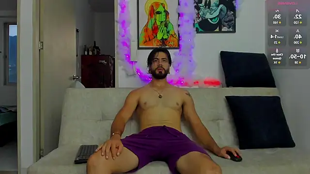 Snapshot of heteros_curious chatting on 9, 2, 2026 heteros curious online show from 9, 2, 2026