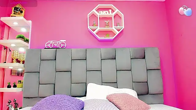 Snapshot of DaleskaSanchez chatting on 11, 1, 2026 DaleskaSanchez online show from 11, 1, 2026