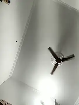 paro22 sex online show from 15, 4, 2026