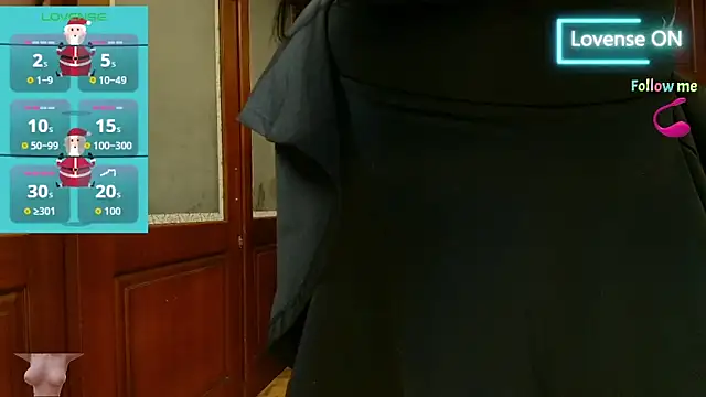 VictoriaHenao online show from 20, 12, 2025