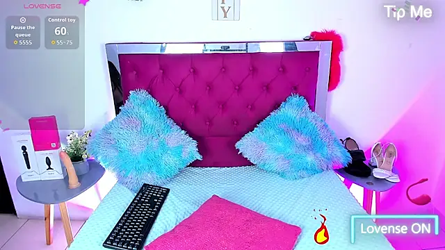 Samantha  F W online show from 13, 2, 2026