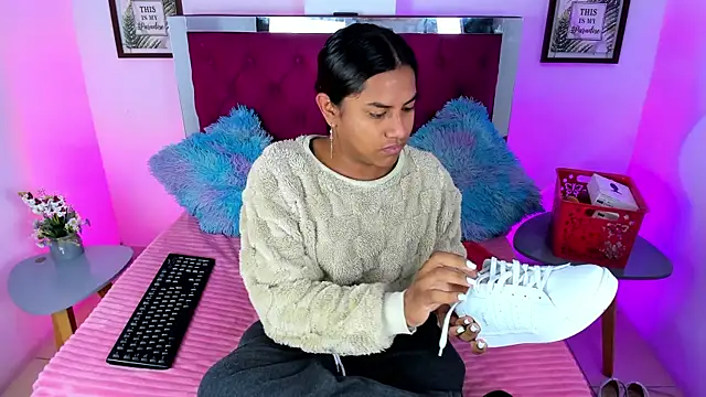 Samantha  F W online show from 7, 1, 2026