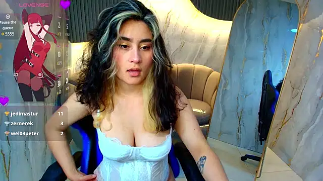 Snapshot of sofi_r_ chatting on 21, 12, 2025 sofi r online show from 21, 12, 2025