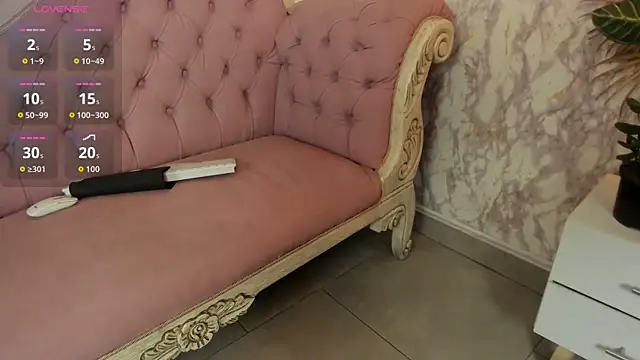 Mysterius Woman online show from 7, 1, 2026