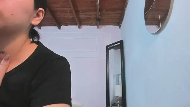 Izelevans online show from 4, 4, 2026