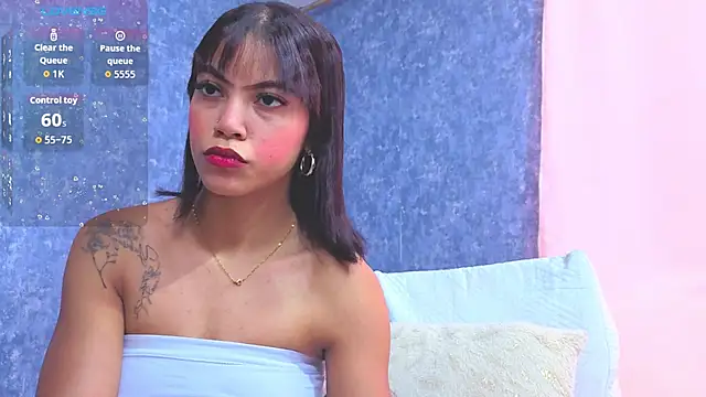 Malia fox online show from 7, 3, 2026