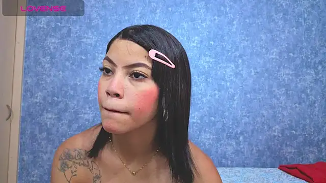 Malia fox online show from 13, 4, 2026