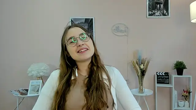 DebbraBickler online show from 26, 11, 2025