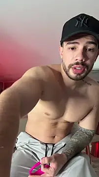 Valenthino Salvatore online show from 20, 12, 2025