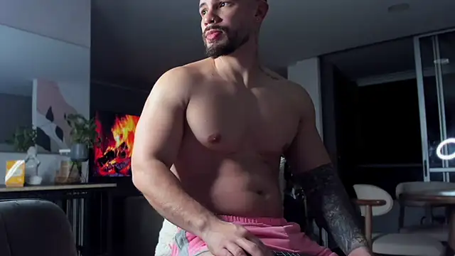 Valenthino Salvatore online show from 17, 4, 2026