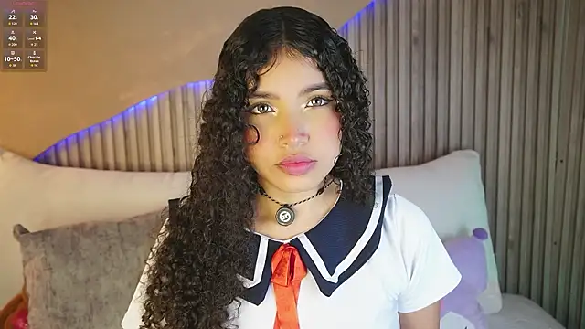 Snapshot of EloiseSweetxx chatting on 3, 3, 2026 EloiseSweetxx online show from 3, 3, 2026