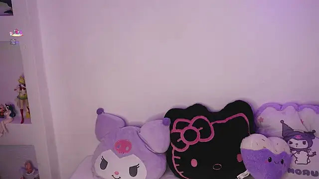 EloiseSweetxx online show from 28, 4, 2026