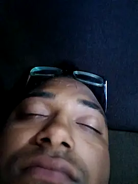 Snapshot of lovedbo chatting on 16, 12, 2025 lovedbo online show from 16, 12, 2025