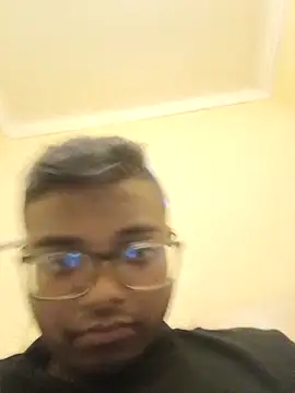 Snapshot of lovedbo chatting on 17, 12, 2025 lovedbo online show from 17, 12, 2025