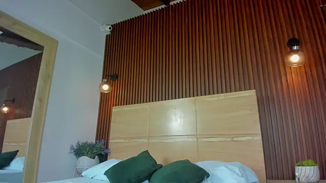 zully28  online show from 29, 11, 2025