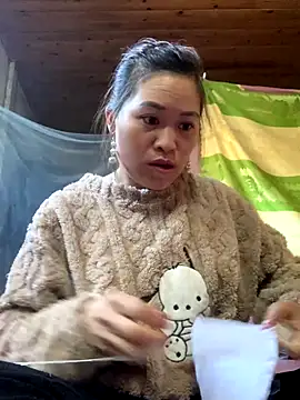 hotel222 online show from 26, 11, 2025