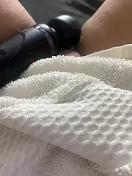 emiirosse online show from 5, 2, 2026