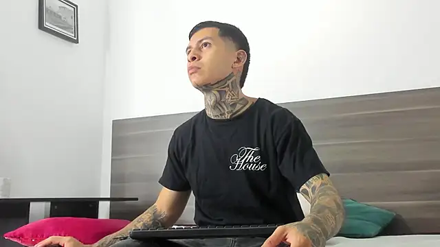 Andrew sanders68 online show from 29, 11, 2025