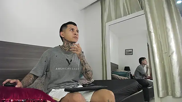 Andrew sanders68 online show from 19, 12, 2025