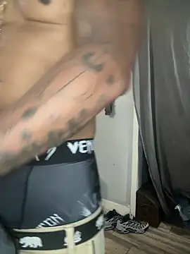 Snapshot of MTheRealrDLlongCrippler chatting on 2, 3, 2026 MTheRealrDLlongCrippler online show from 2, 3, 2026