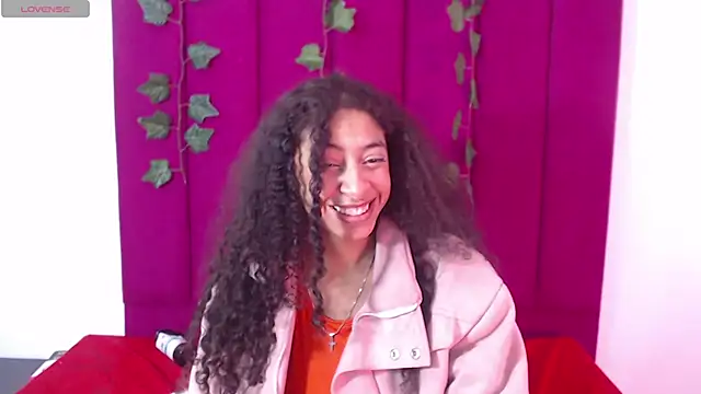 Tinyy Star online show from 24, 11, 2025