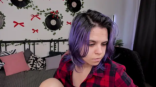 LiraBelle online show from 24, 4, 2026
