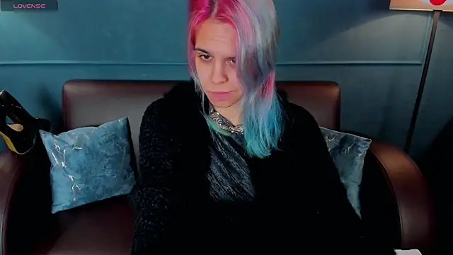 LiraBelle online show from 14, 1, 2026