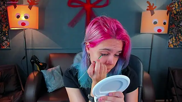 LiraBelle online show from 8, 1, 2026