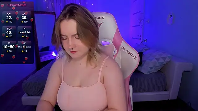 lovelyy julia online show from 25, 11, 2025