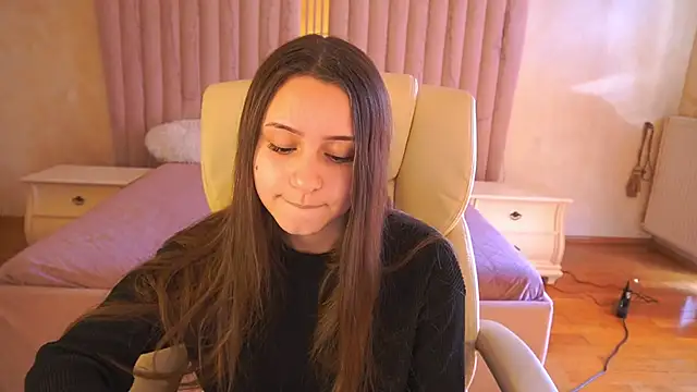 TinyNatalie online show from 5, 3, 2026