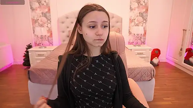 TinyNatalie online show from 18, 1, 2026