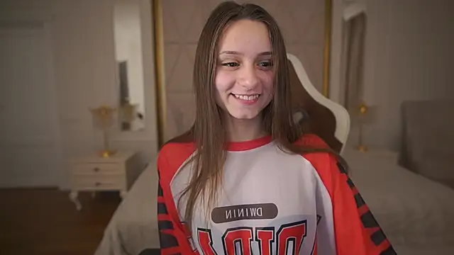 TinyNatalie online show from 18, 2, 2026