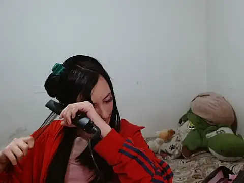 candystream online show from 4, 12, 2025