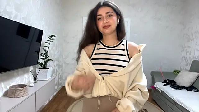 LorrineHayslett online show from 24, 11, 2025