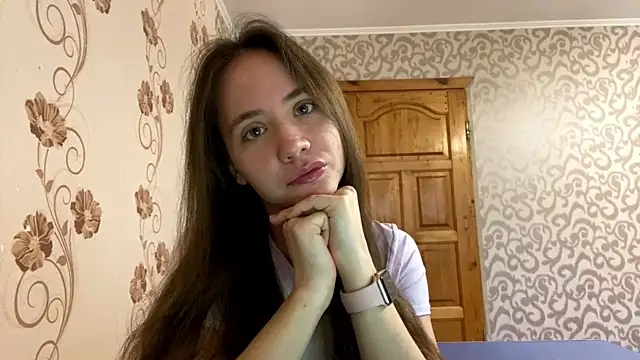 ChandaApplin online show from 4, 12, 2025