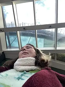 Snapshot of KateBurlesk chatting on 12, 2, 2026 KateBurlesk online show from 12, 2, 2026