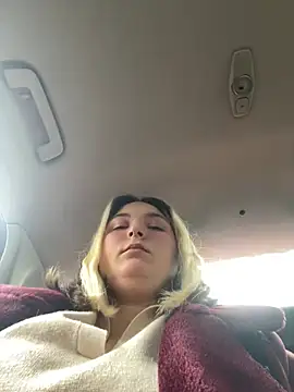 Snapshot of KateBurlesk chatting on 11, 2, 2026 KateBurlesk online show from 11, 2, 2026