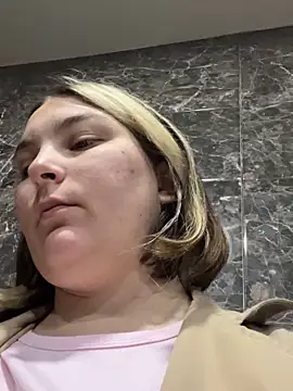 KateBurlesk online show from 26, 11, 2025