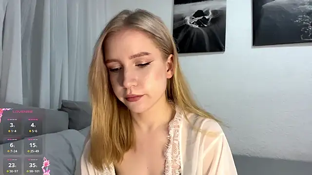 Alice meow15 online show from 7, 1, 2026