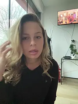 KateAllyaa online show from 17, 2, 2026