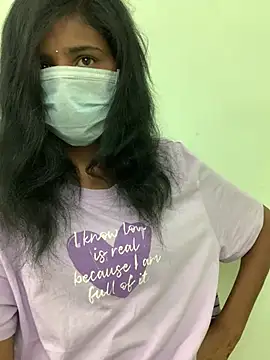 honeygirl6996 online show from 16, 4, 2026