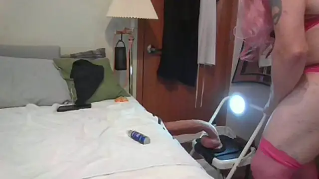 MasochSissy4U online show from 1, 12, 2025