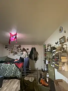 ashtrayhaterz online show from 30, 11, 2025