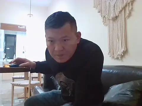 Snapshot of klasdjhasid chatting on 3, 12, 2025 klasdjhasid online show from 3, 12, 2025