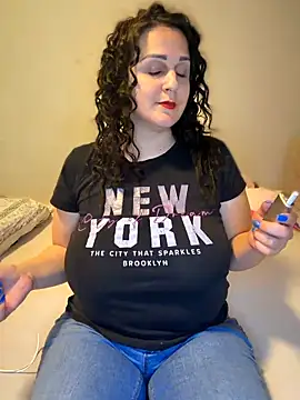 Mary kansas bbw online show from 27, 2, 2026