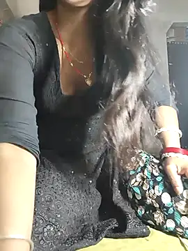 Snapshot of Dil-se-queen-321 chatting on 18, 1, 2026 Dil-se-queen-321 online show from 18, 1, 2026